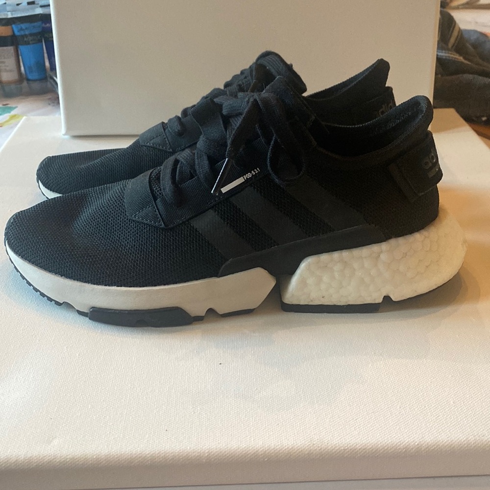 Adidas POD 3.1 running shoes